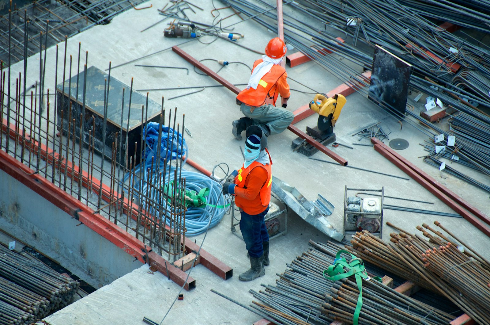 Concrete Driveways contractor in Charlotte, NC (Mecklenburg County) — LocalReadyMix delivers driveway, patio, foundation, and decorative concrete work across the Carolinas with a 30-year structural standard.